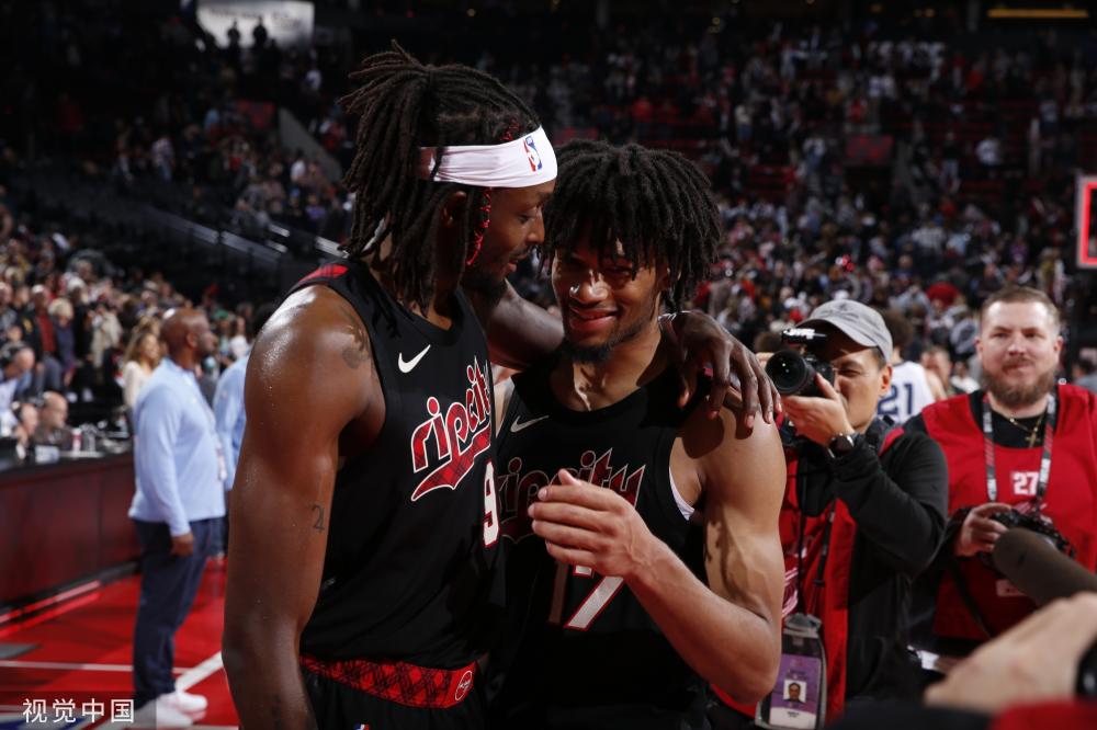 不容置疑 不容置疑